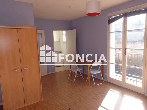Location Studio meublé 25.65 m² - RESIDENCE DU PIGEON BLANC - 5/9 RUE DU PIGEON BLANC Poitiers 86000
