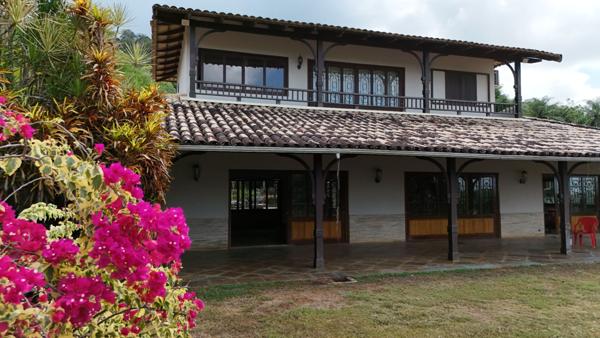 Achat maison Remire-Montjoly - 6 pièce(s) - 460 m² - 1 579 000 €