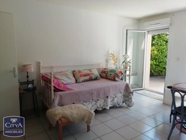 Appartement à vendre 1 pièce 34.22m² Générac (30510)