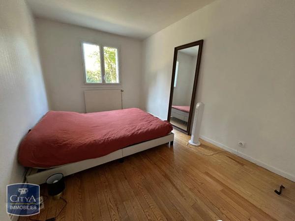 Appartement à louer 4 pièces 65.02m² Alençon (61000)