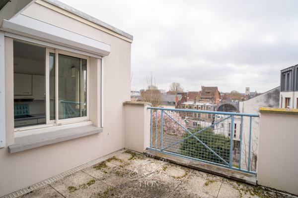 Appt dernier étage, terrasse, garage ou parking possible