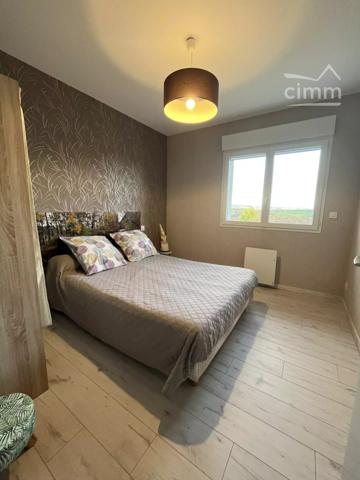 Ensemble immobilier à fort potentiel (Licence IV, restauration & gîtes) au cœur de l'Aubrac.