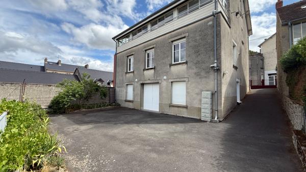 Appartement 7 pièces 212.3 m2