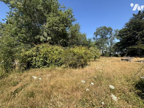 TERRAIN A BÂTIR 730 M²