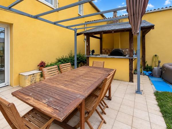 Maison à CHANGE, 72560 - 7 pièces 177m²