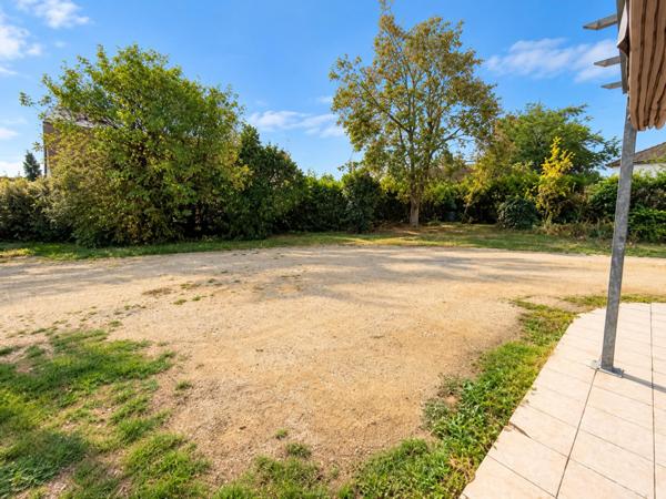 Maison à CHANGE, 72560 - 7 pièces 177m²
