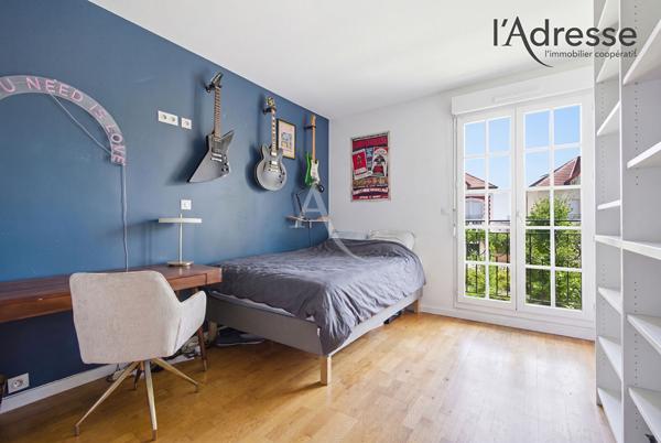 Suresnes Foch - Magnifique duplex 6 pièces de 176m² avec terrasse
