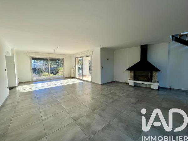 Maison à vendre 10 pièces 310 m² Balaruc-le-Vieux