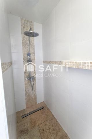 Maison de village 3 chambres avec cour et garage