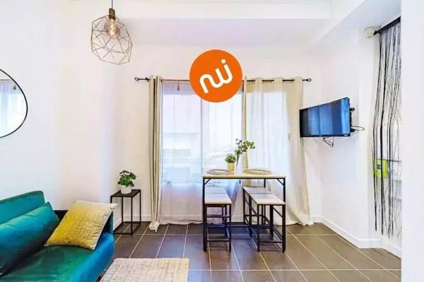 CALUIRE - Superbe studio meublé de 14.01 m²