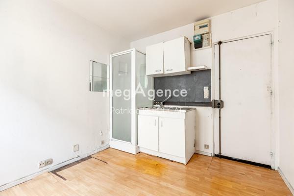 Appartement à PARIS 14E ARRONDISSEMENT, 75014 - 1 pièce 9m²