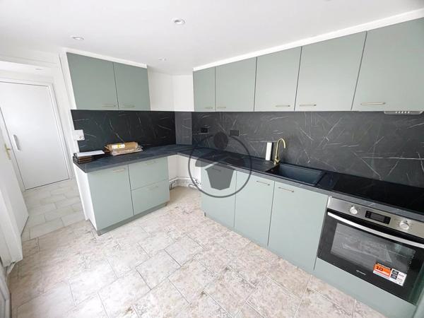 Location Appartement 2 pièces 69 m2 à Saint-Quentin