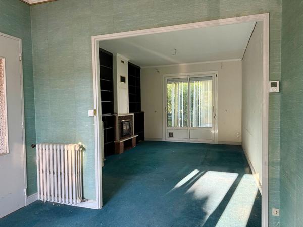 ROCHEFORT : Maison familiale 4 chambres avec jardin, garage et fort potentiel