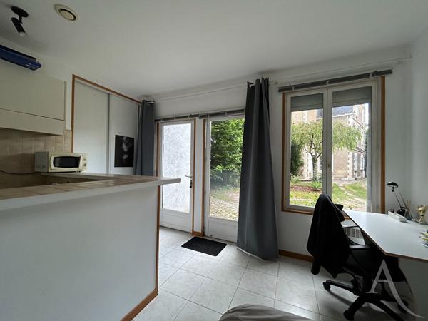 Studio meublé au calme Bourges centre !