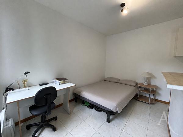 Studio meublé au calme Bourges centre !