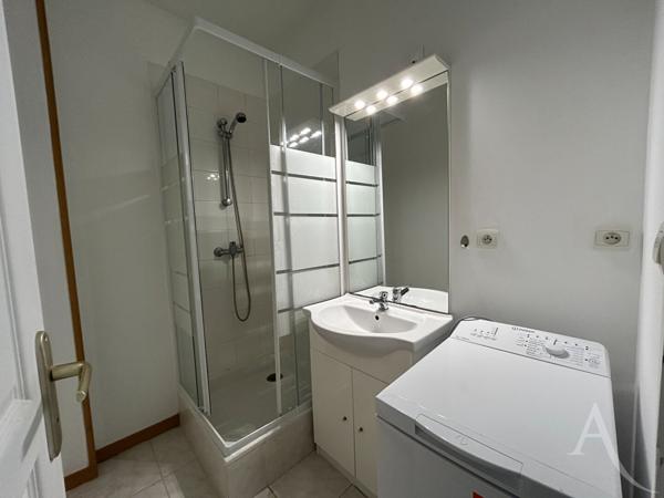 Studio meublé au calme Bourges centre !