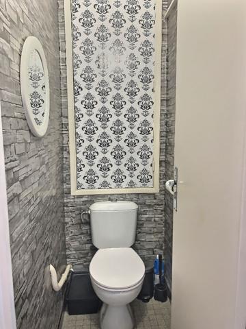 A louer une chambre en colocation dans un appartement de type 3 - Marseille 13005 - secteur Baille