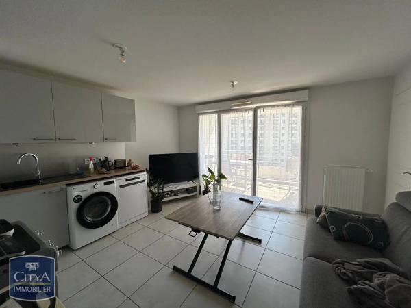Appartement à louer 2 pièces 37m² Marseille (13004)