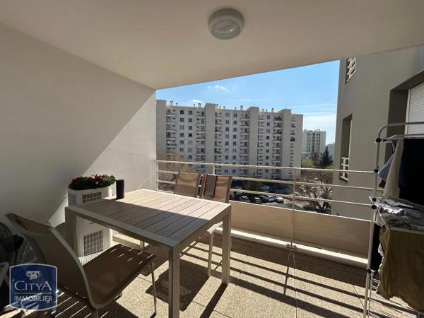 Appartement à louer 2 pièces 37m² Marseille (13004)