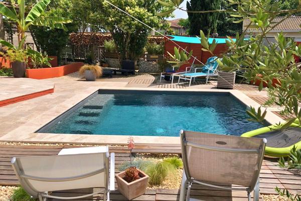 Maison bourgeoise 3 chambres avec piscine a Yvrac