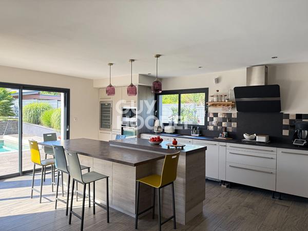 EXCLUSIVITÉ - PROCHE BOURGES