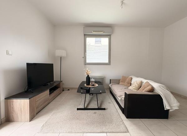 Appartement TRELAZE 2 pièce(s) 47 m2
