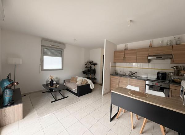 Appartement TRELAZE 2 pièce(s) 47 m2