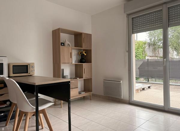 Appartement TRELAZE 2 pièce(s) 47 m2