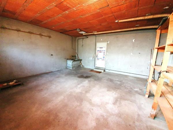 Maison  6 pièce(s) 210 m2 + Garage  avec terrain de 1432 m2