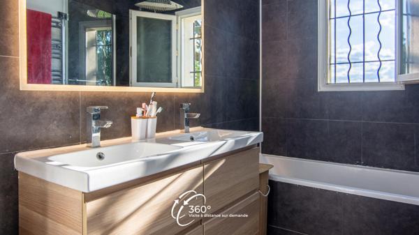 Maison de Plain-pied avec vue dégagée