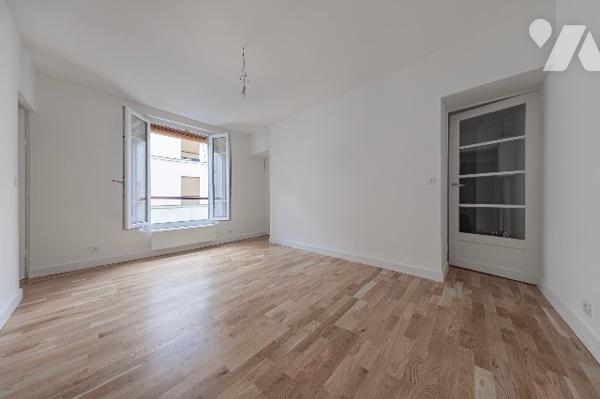 F2 de 43m2, lumineux, au calme et refait à neuf