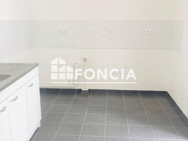 Location Appartement 2 pièces 54.3 m² - 14 RUE DE VILLENEUVE Bezons 95870