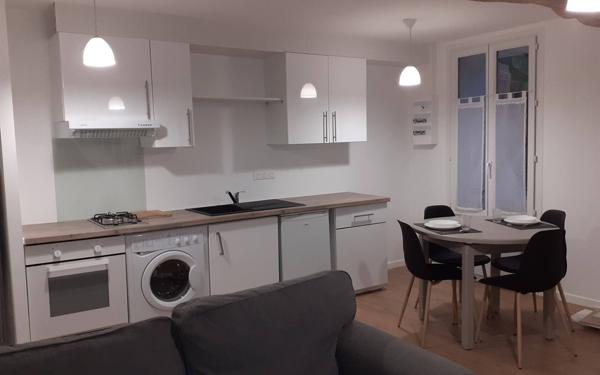 Appartement à louer    2 pièces • 33,33 m2 Cépet