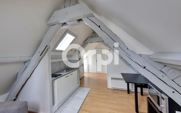 Appartement à vendre    2 pièces • 19 m2 Senlis