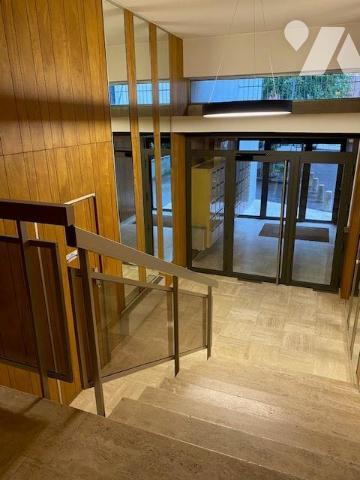  PARIS 15ème - QUARTIER SAINT LAMBERT (METRO CONVENTION) - APT 2 PIECES 48 M² + BALCON