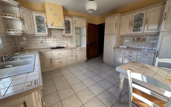 Maison à vendre    4 pièces •  Aire-sur-l'Adour