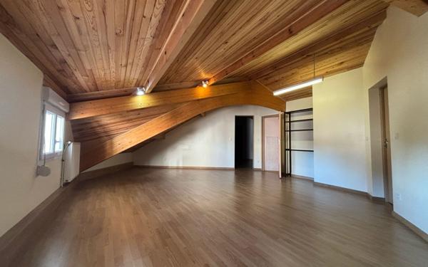 Maison à vendre    4 pièces •  Aire-sur-l'Adour