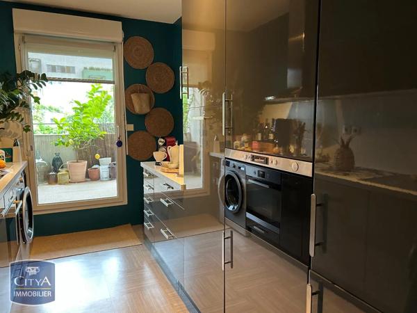 Appartement à louer 4 pièces 97.56m² Montpellier (34070)