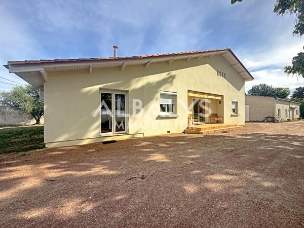 Maison 4 pièce(s) 3 chambre(s) 121 m²