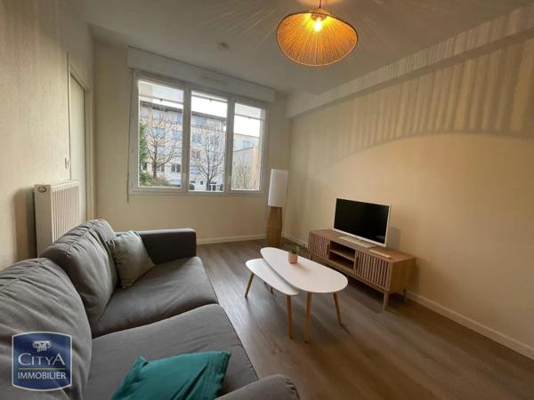Appartement à louer 2 pièces 36.46m² Le Mans (72000)