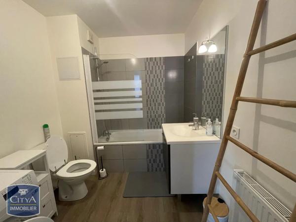 Appartement à louer 2 pièces 36.46m² Le Mans (72000)