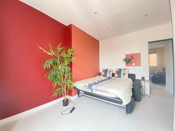 2 pièces à Courbevoie