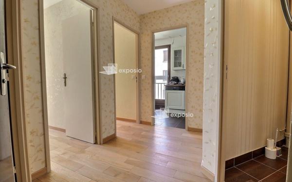 Appartement à vendre    2 pièces • 45,40 m2 Paris 19