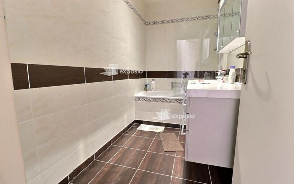 Appartement à vendre    2 pièces • 45,40 m2 Paris 19