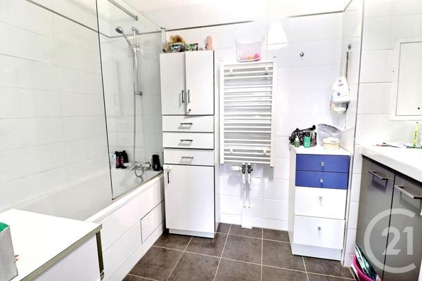 Appartement à vendre  4 pièces - 72 m2 ROMAINVILLE - 93