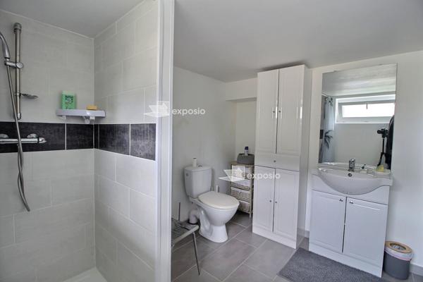 Maison individuelle rénovée ? 92 m² habitables ? Secteur Souché ? Terrain de 477 m²