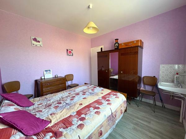 MAISON 5 PIÈCES 110M2 AVEC DÉPENDANCE SUR UN HECTARE DE TERRAIN