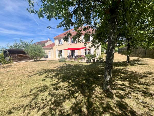 Maison familiale en parfait état Les Clayes Sous Bois