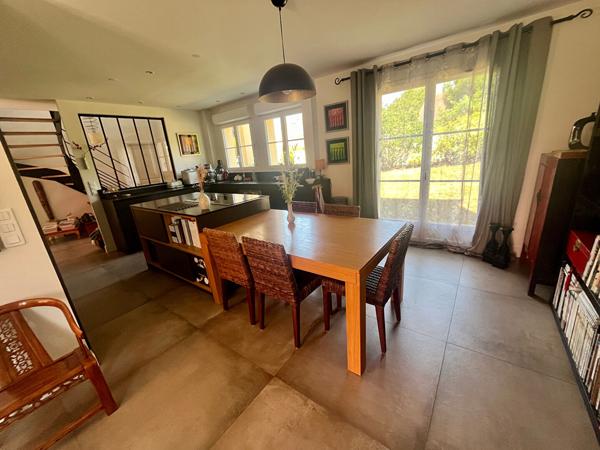 Maison familiale en parfait état Les Clayes Sous Bois