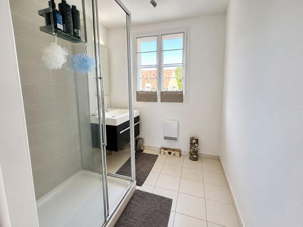 Maison familiale en parfait état Les Clayes Sous Bois